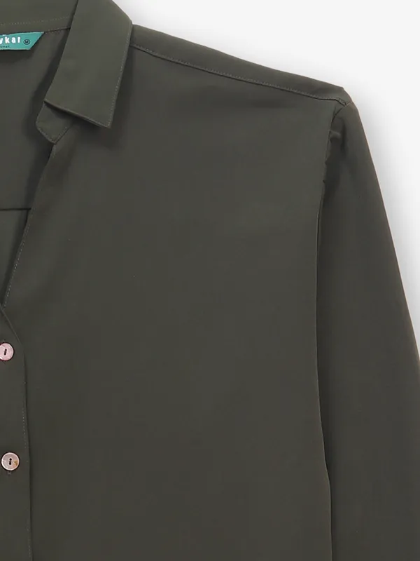 SPYKAR olive plain shirt in cotton for women
