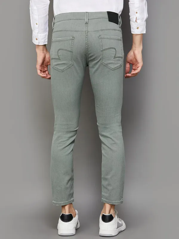 SPYKAR pista solid cotton slim tapered fit jeans