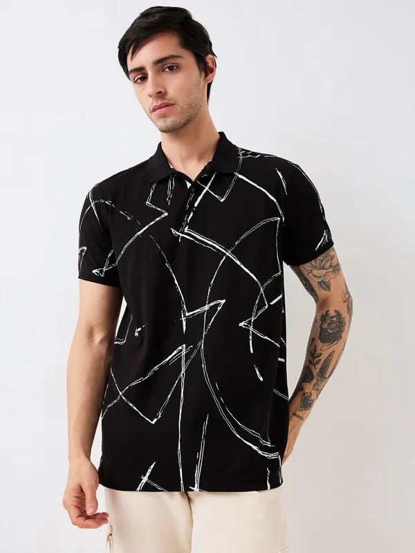 SPYKAR printed black slim fit polo t-shirt