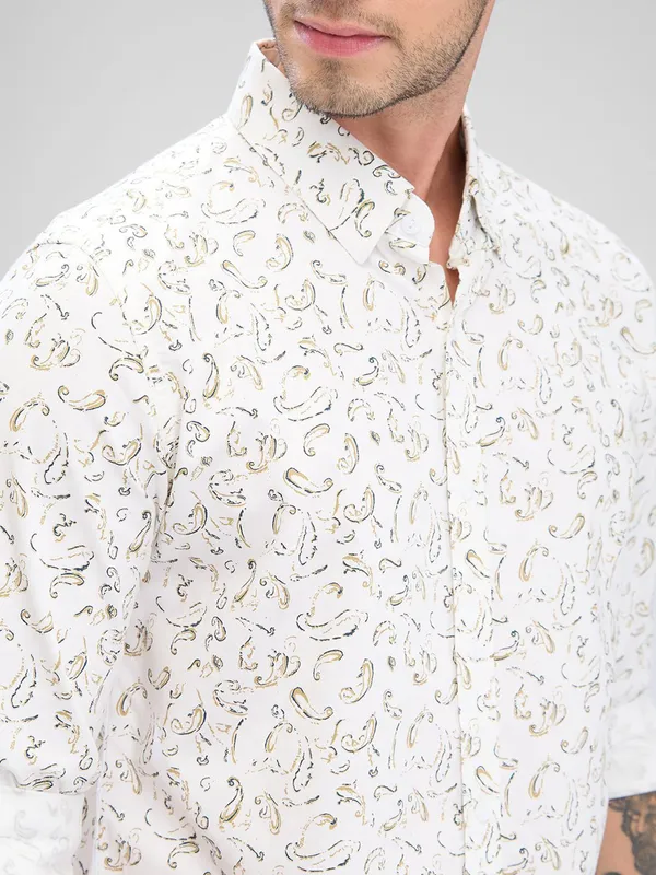 SPYKAR printed white shirt in cotton fabric