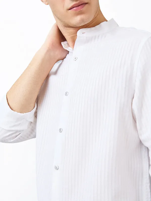 SPYKAR striped white slim fit mens casual shirt