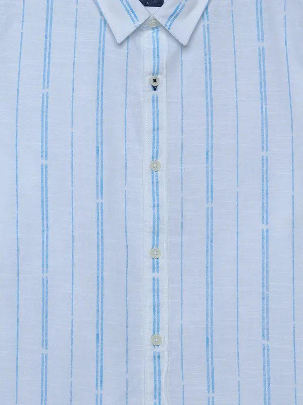 Spykar white and blue cotton stripe shirt