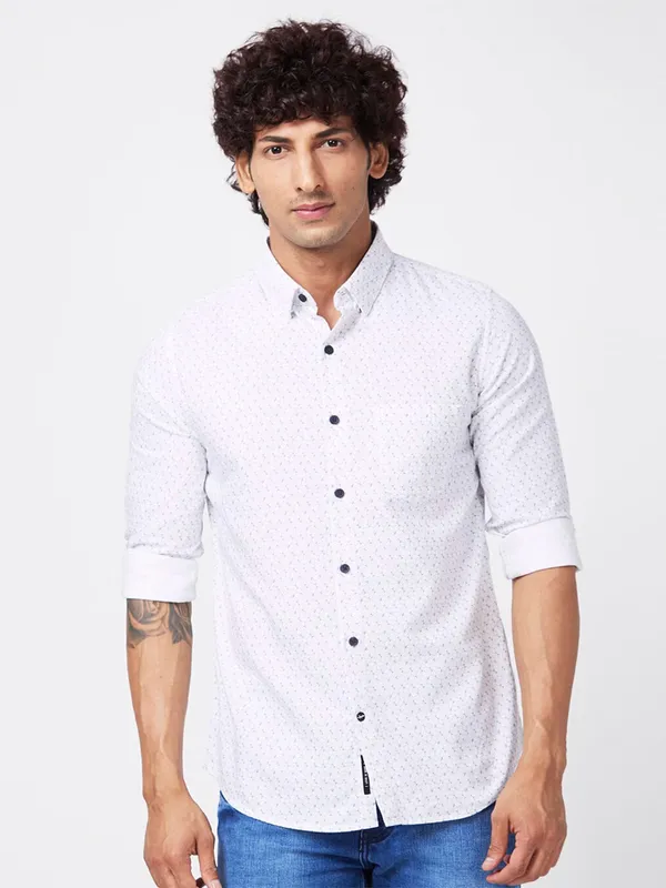 Spykar white printed shirt for casual