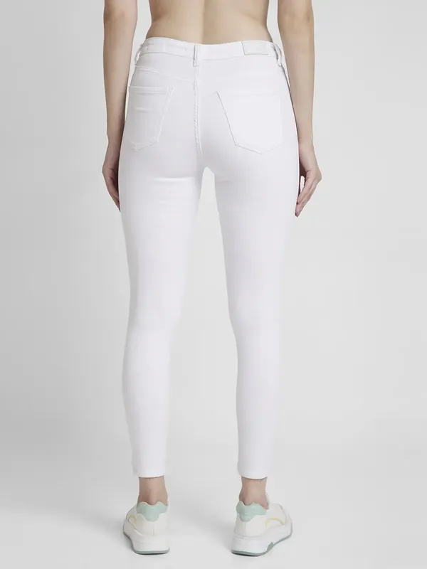 Spykar white skinny fit solid jeans