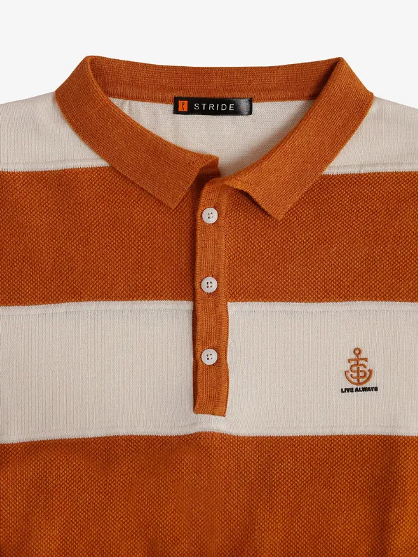 Stride cream and rust orange cotton t-shirt