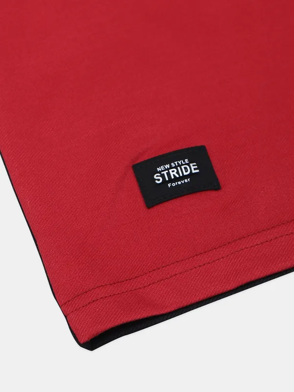 Stride maroon and black printed cotton t shirt