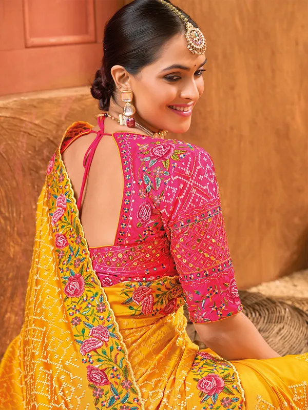 Stunning beautiful yellow banarasi silk saree