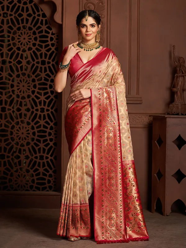 Stunning beige silk saree for wedding