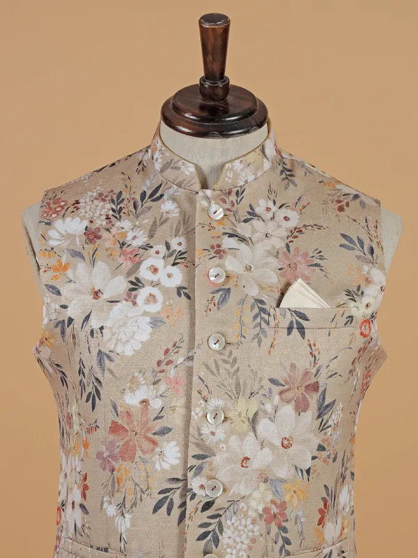 Stunning beige silk waistcoat for men