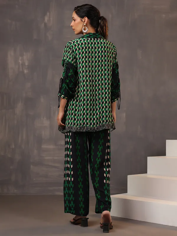 Stunning black and green satin co ord set