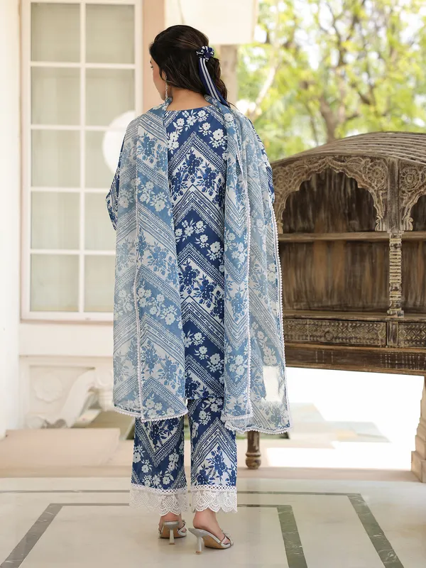 Stunning blue cotton printed kurti set