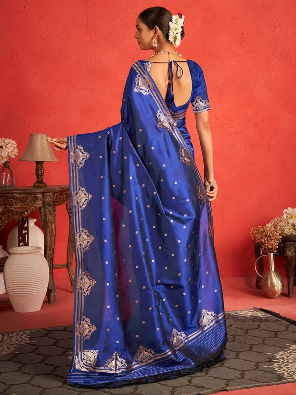 Blue saree in zari work with unstitched blouse