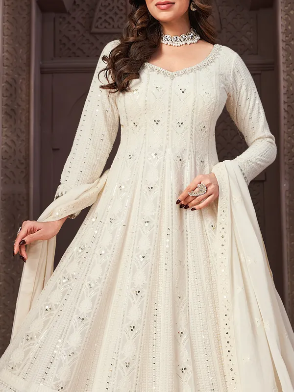 Stunning cream georgette anarkali salwar suit