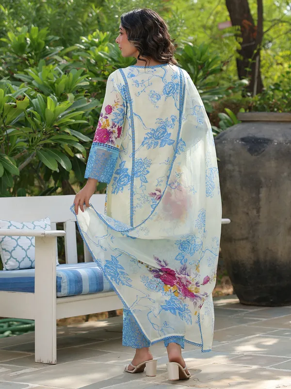 Stunning cream kurti set in silk