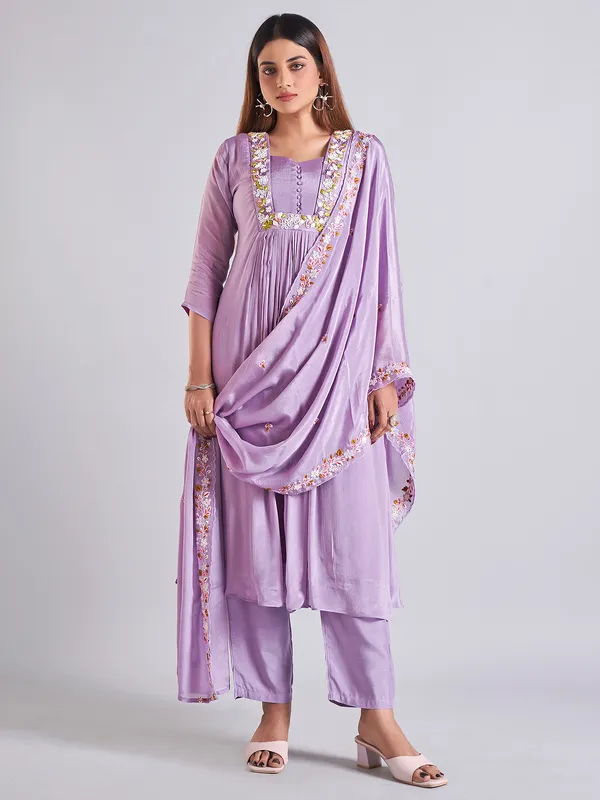 Stunning lilac purple salwar suit for festive