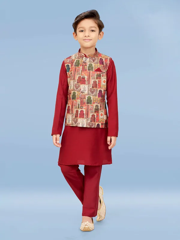 Stunning maroon silk printed waistcoat set