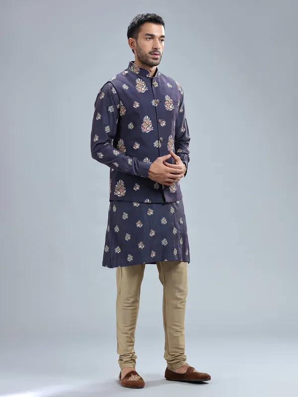 Stunning navy waistcoat set in silk