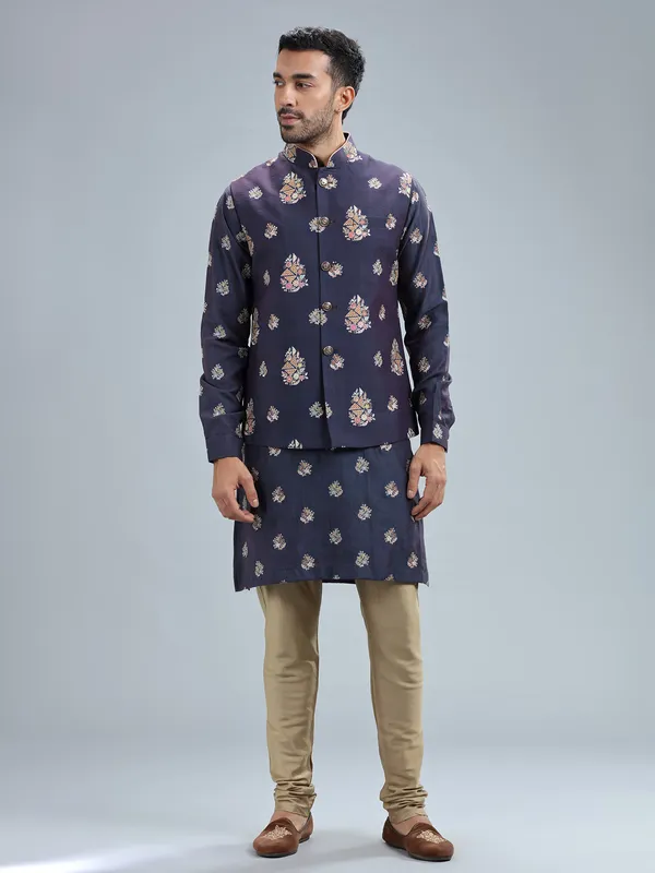 Stunning navy waistcoat set in silk