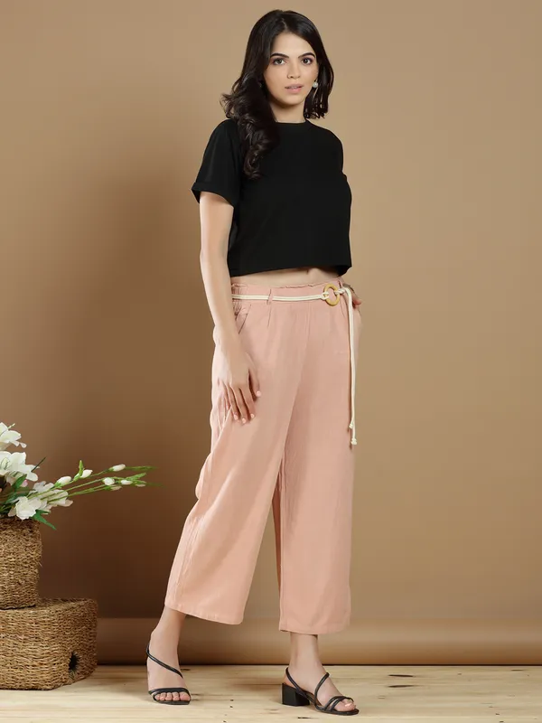 Stunning peach hued linen palazzo pant