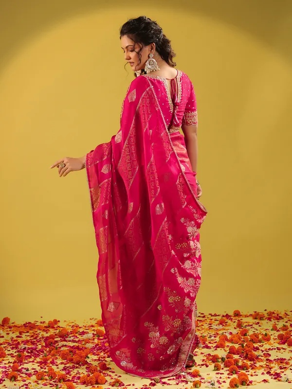 Stunning pink silk saree for wedding wear