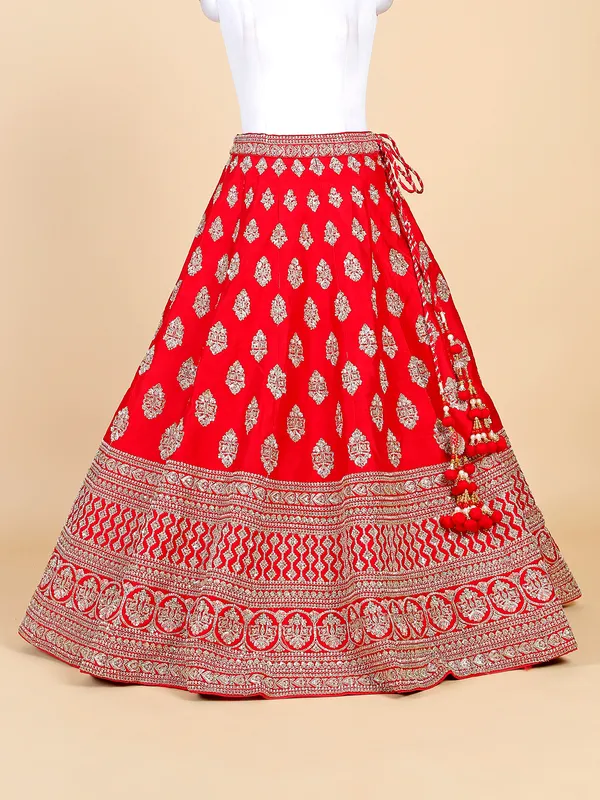 Stunning raw silk lehenga choli in red