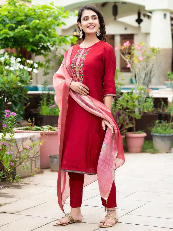 Stunning red cotton kurti set