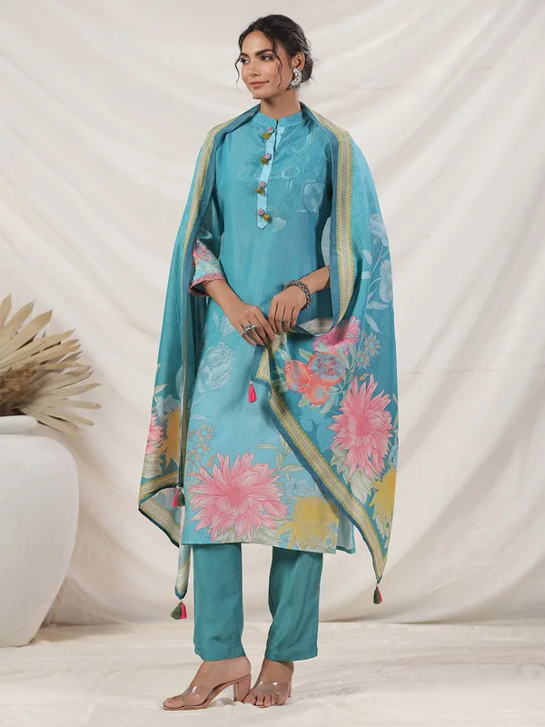 Stunning sky blue georgette kurti set