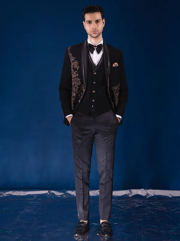 Stunning terry rayon black coatsuit for men