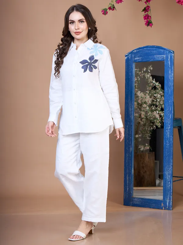 Stunning white co-ord set in cotton