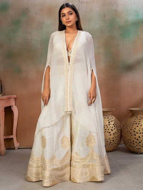 Stunning white cotton silk palazzo suit