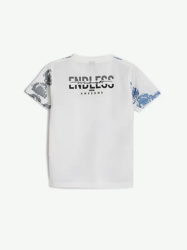 Sturd cotton printed white t shirt