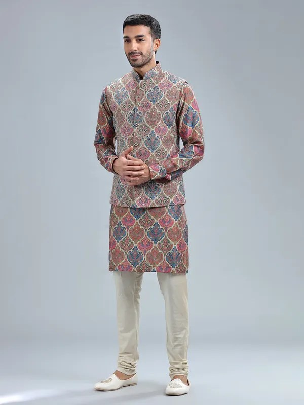 Stuuning multi-color printed waistcoat set