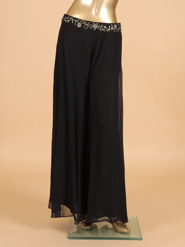Stylish black georgette salwar suit