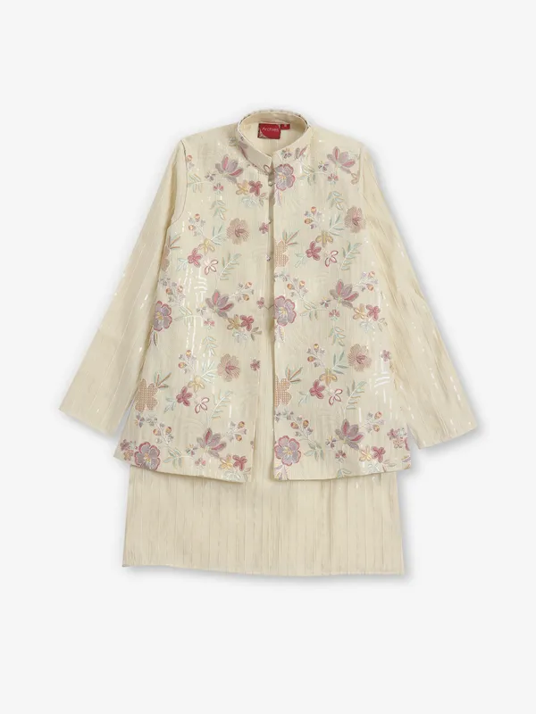 Stylish cream silk waistcoat set