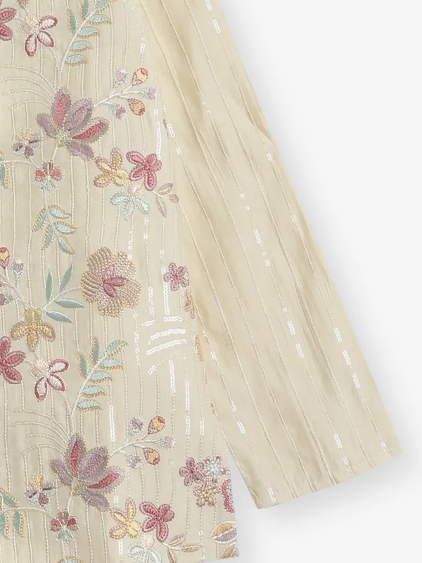 Stylish cream silk waistcoat set