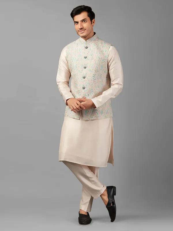 Stylish cream waistcoat set