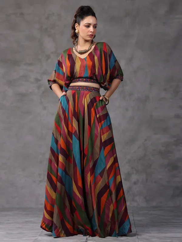 Stylish multi color printed co ord set