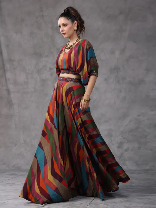 Stylish multi color printed co ord set