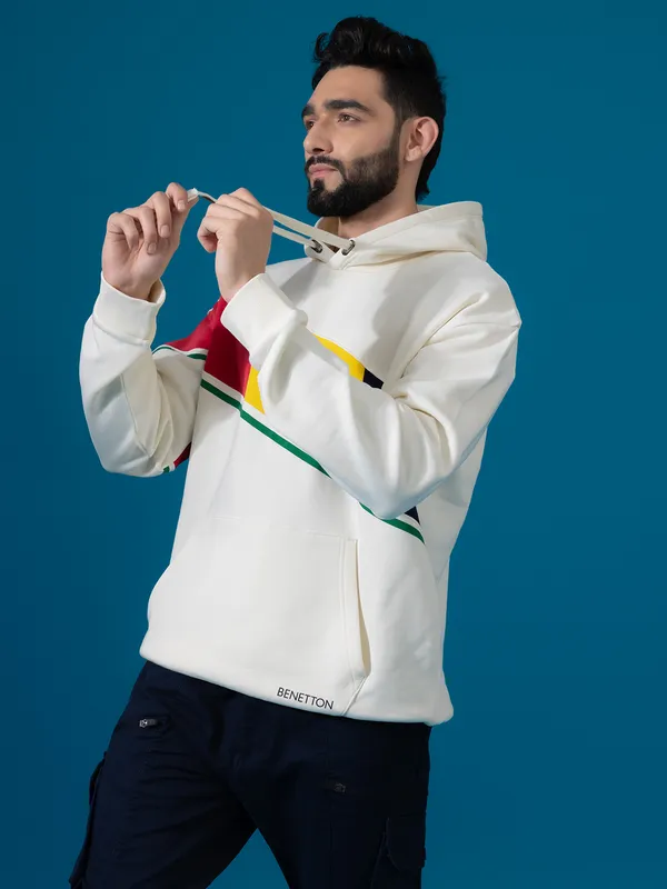 Stylish off white hoodie