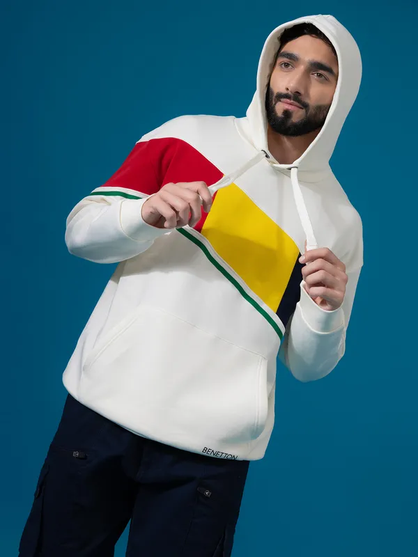 Stylish off white hoodie