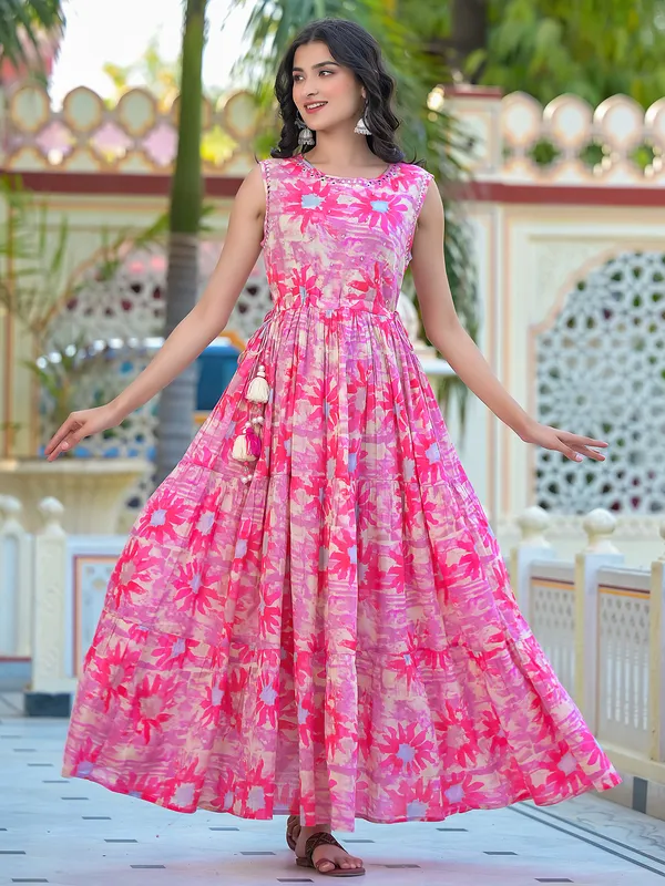 Stylish pink cotton printed long kurti
