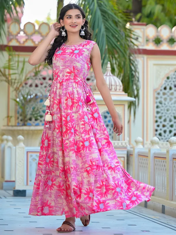 Stylish pink cotton printed long kurti