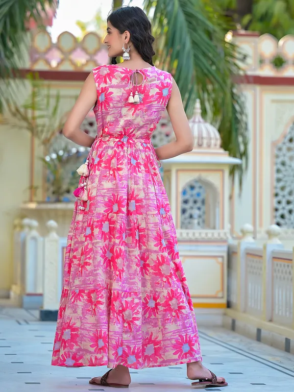 Stylish pink cotton printed long kurti