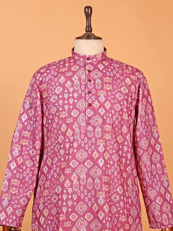 Stylish pink printed kurta suit in cotton