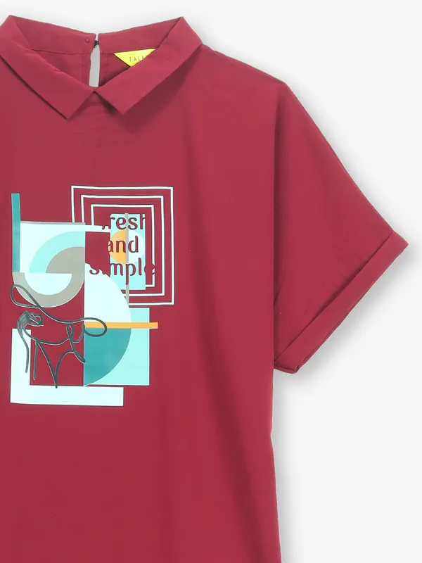Stylish printed cotton maroon top