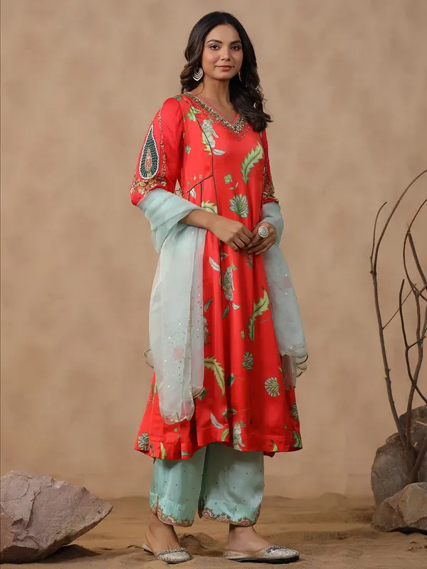 Stylish red printed kurti set