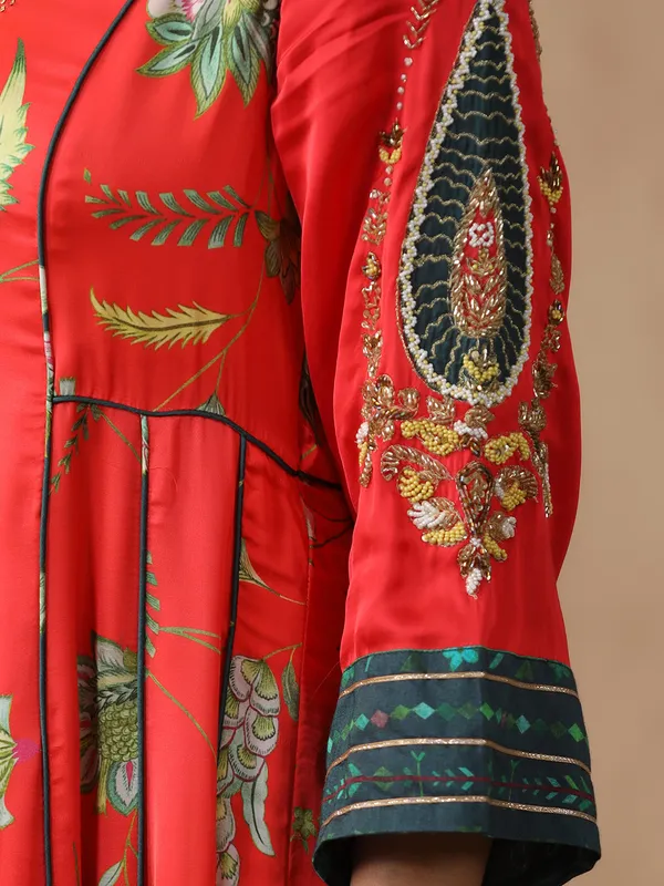 Stylish red printed kurti set
