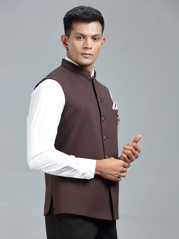 Stylish statement with brown waistcoat for men