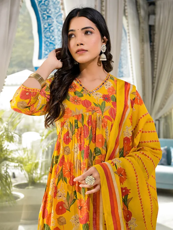 Stylish yellow printed kurti set