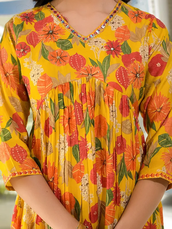 Stylish yellow printed kurti set
